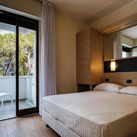 Augustus Hotel Riccione Exterior photo